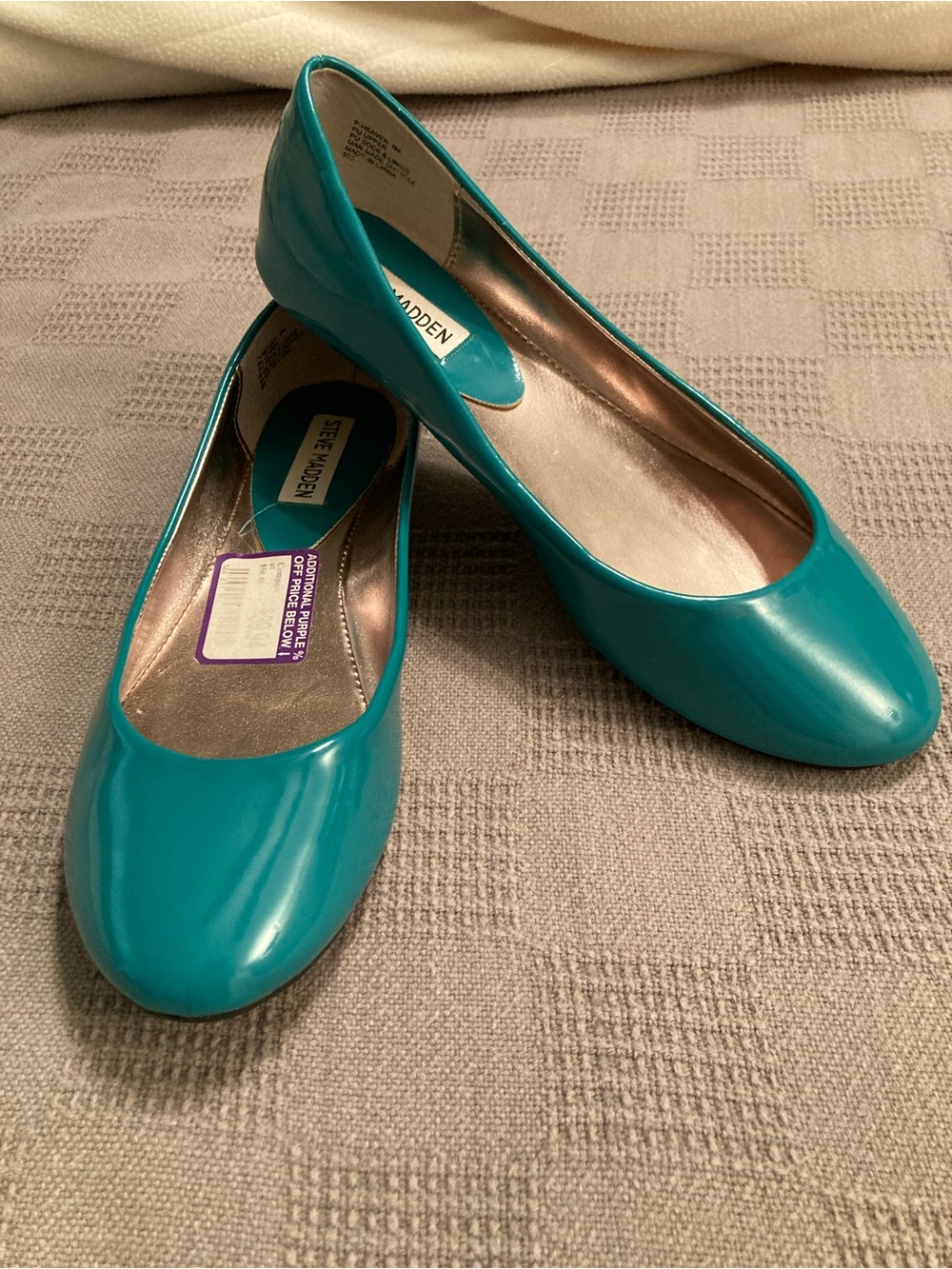 Steven Madden Flats